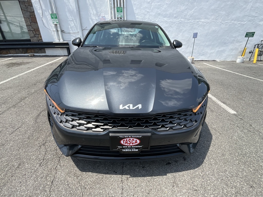 Vehicle image 2 of 35