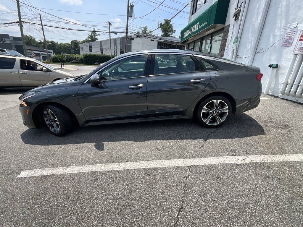 Vehicle image 6 of 35