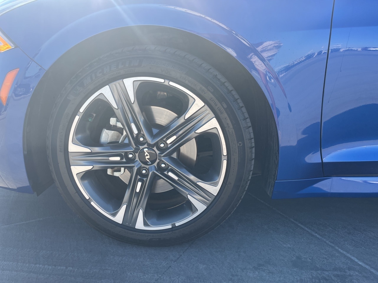 Vehicle image 7 of 14