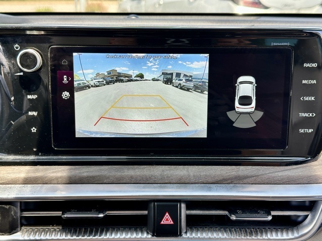 Vehicle image 26 of 34