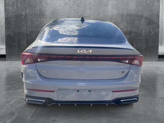 Vehicle image 5 of 24