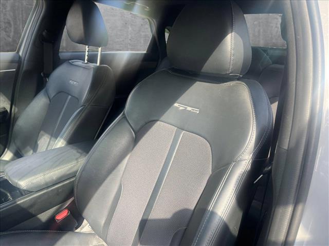Vehicle image 9 of 24