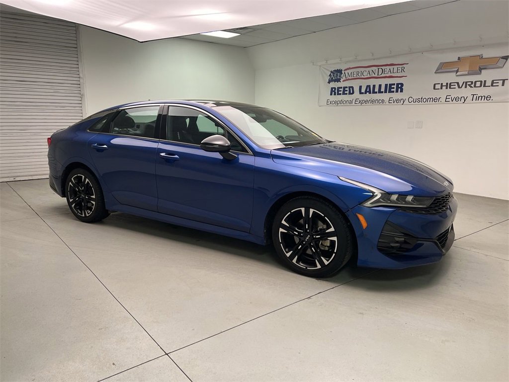 Vehicle image 9 of 27