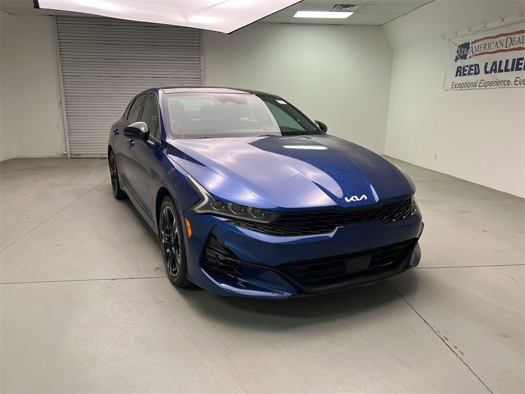 Vehicle image 6 of 27