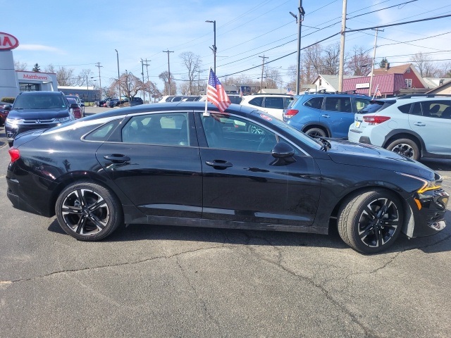 Vehicle image 5 of 33