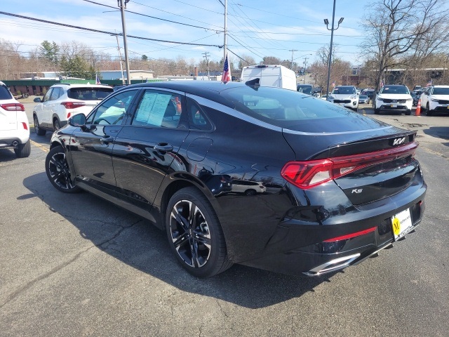 Vehicle image 6 of 33