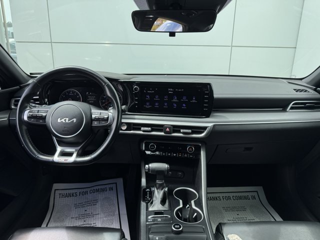 Vehicle image 12 of 30