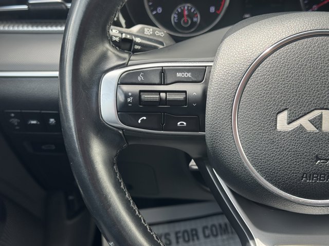 Vehicle image 15 of 30