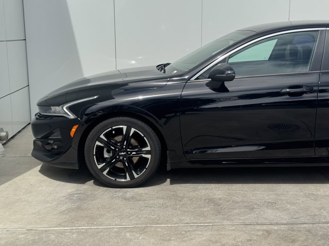 Vehicle image 8 of 30