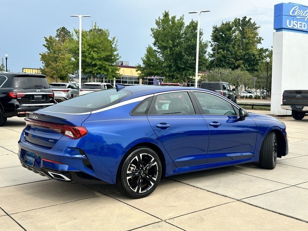 Vehicle image 5 of 40
