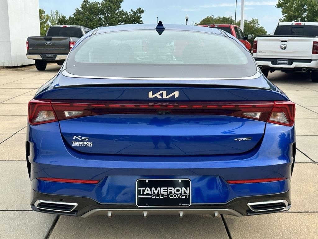 Vehicle image 6 of 40