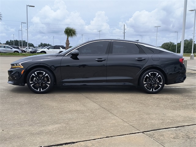 Vehicle image 2 of 31