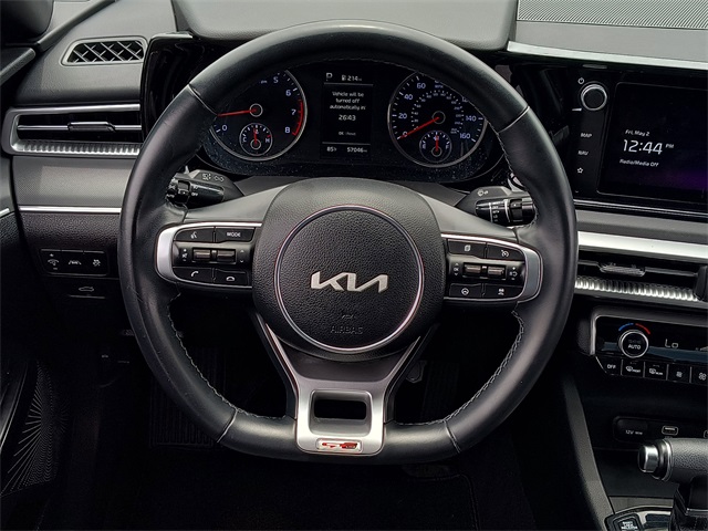 Vehicle image 19 of 31