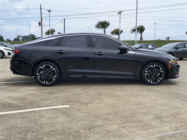 Vehicle image 5 of 31