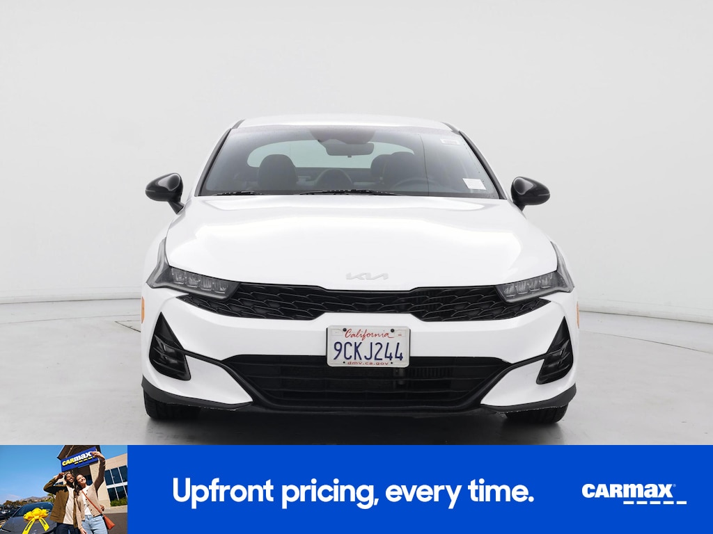2022 Kia K5 GT-Line Image 2 of 23