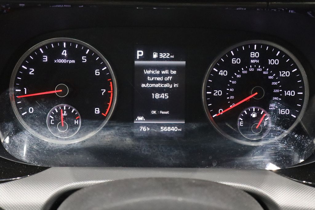 Vehicle image 22 of 39