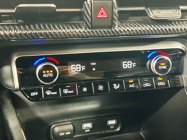 Vehicle image 16 of 31