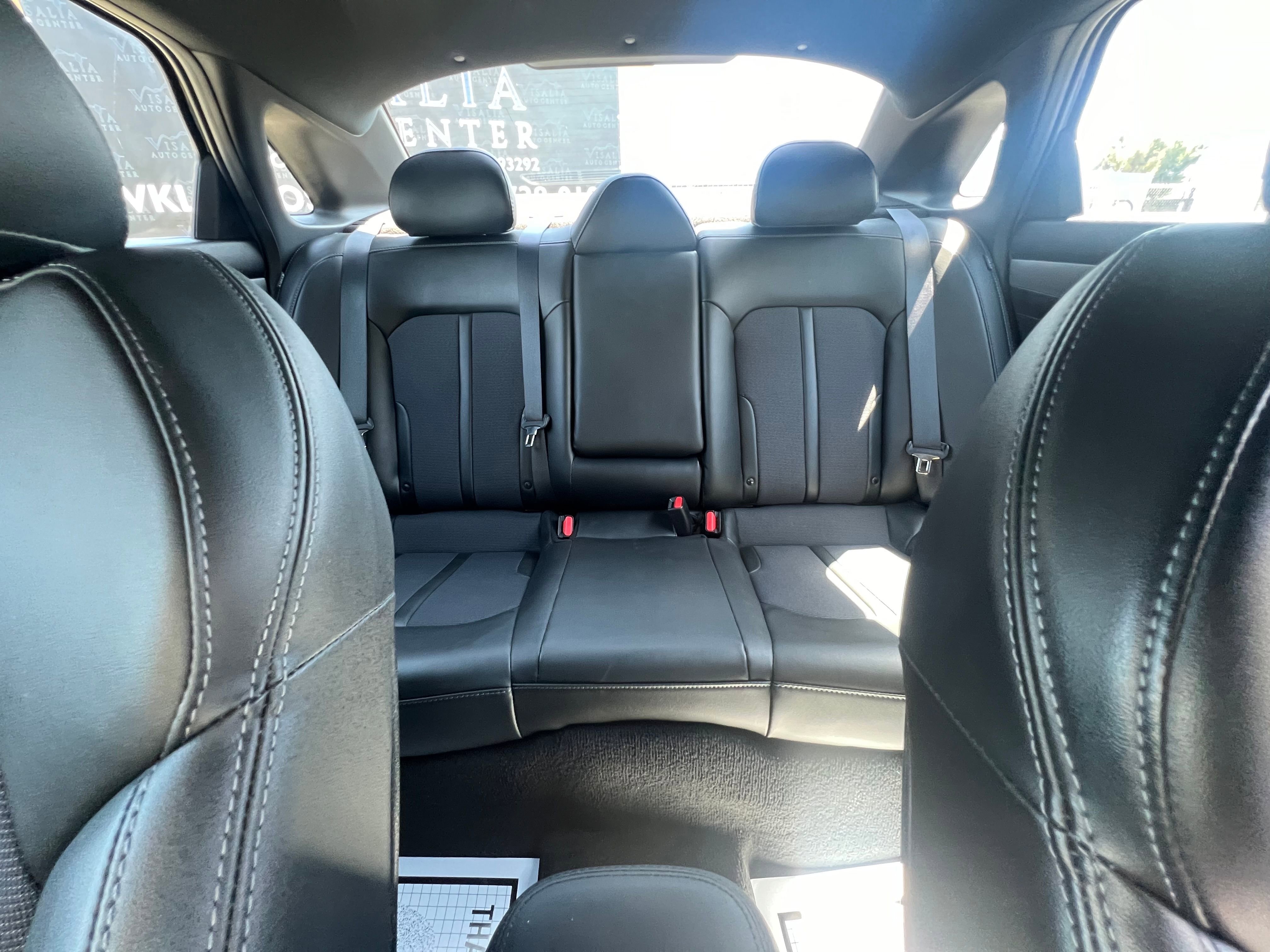 Vehicle image 13 of 13