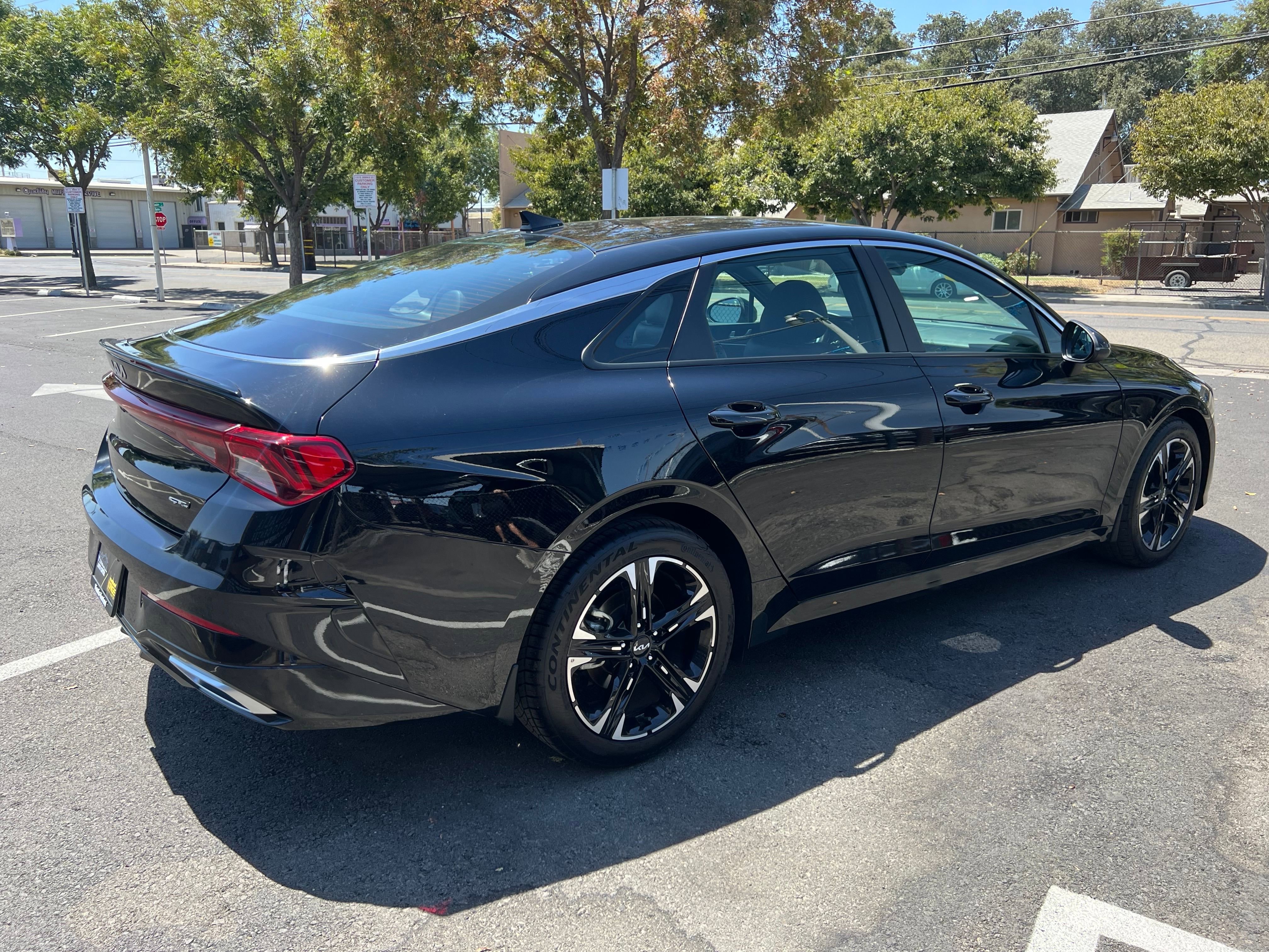 Vehicle image 3 of 13