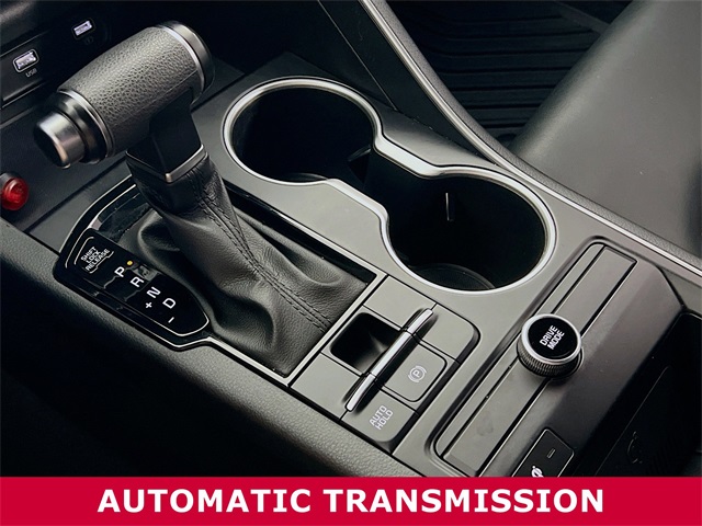 Vehicle image 17 of 34
