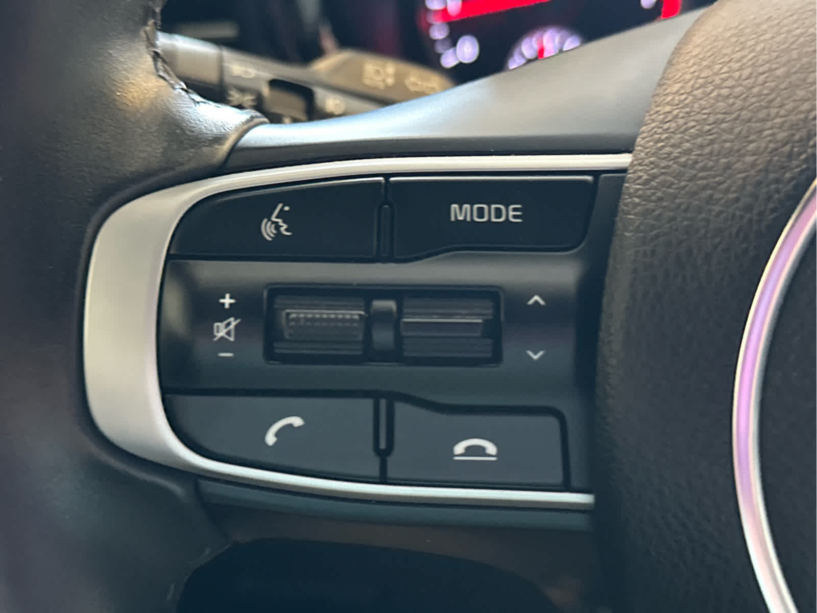 Vehicle image 35 of 56