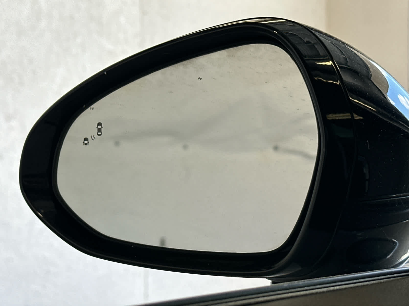 Vehicle image 51 of 56