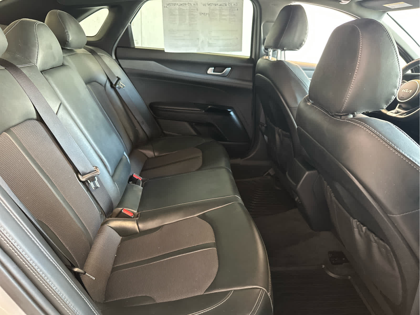 Vehicle image 27 of 56