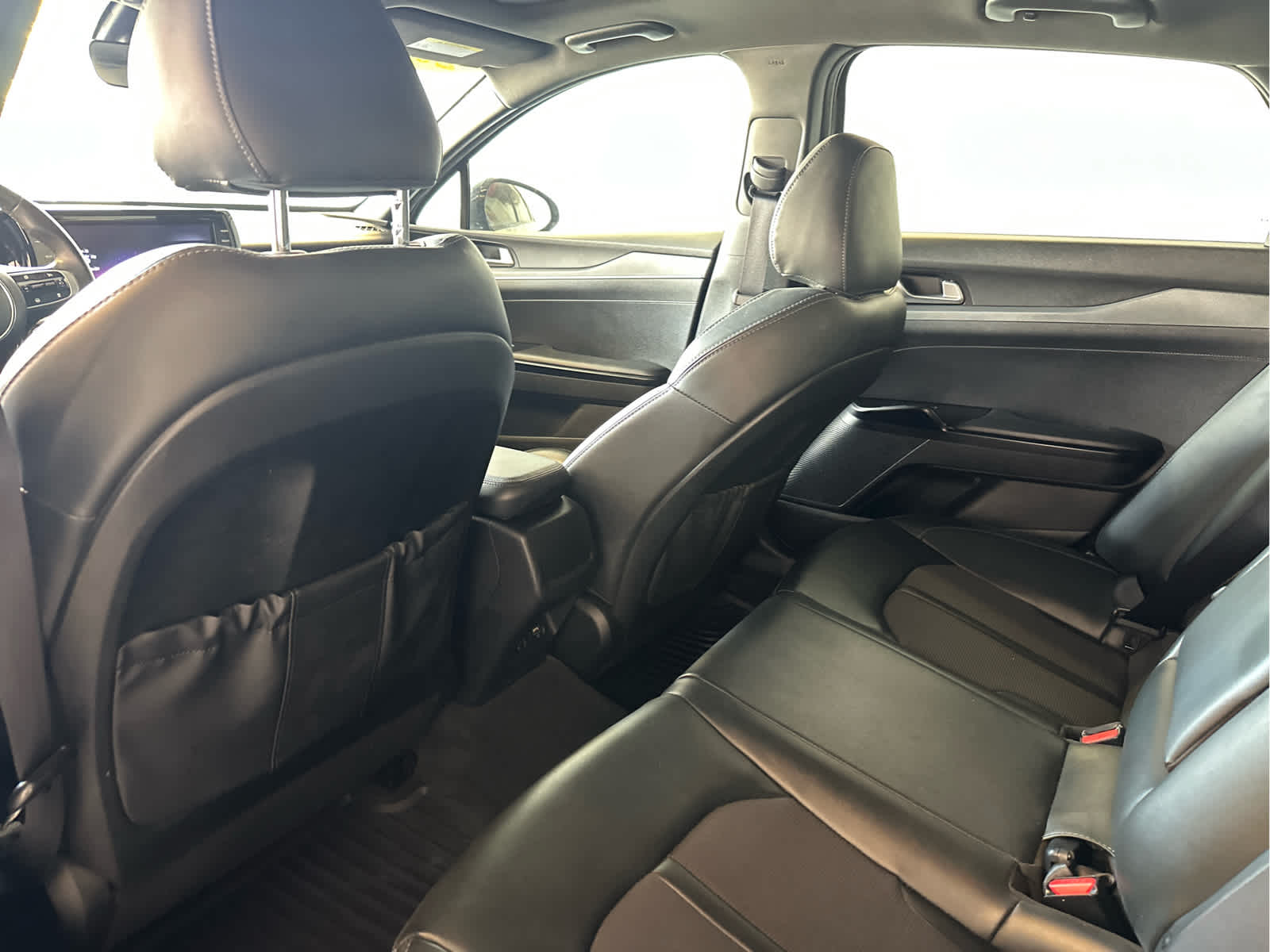 Vehicle image 19 of 56