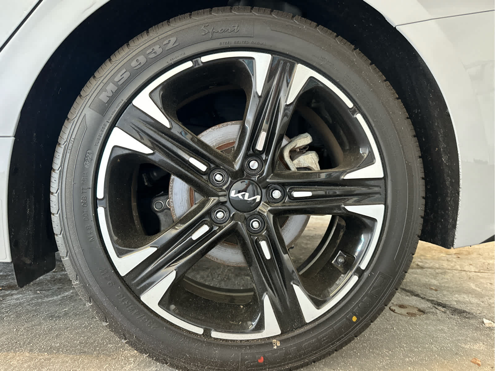 Vehicle image 9 of 56