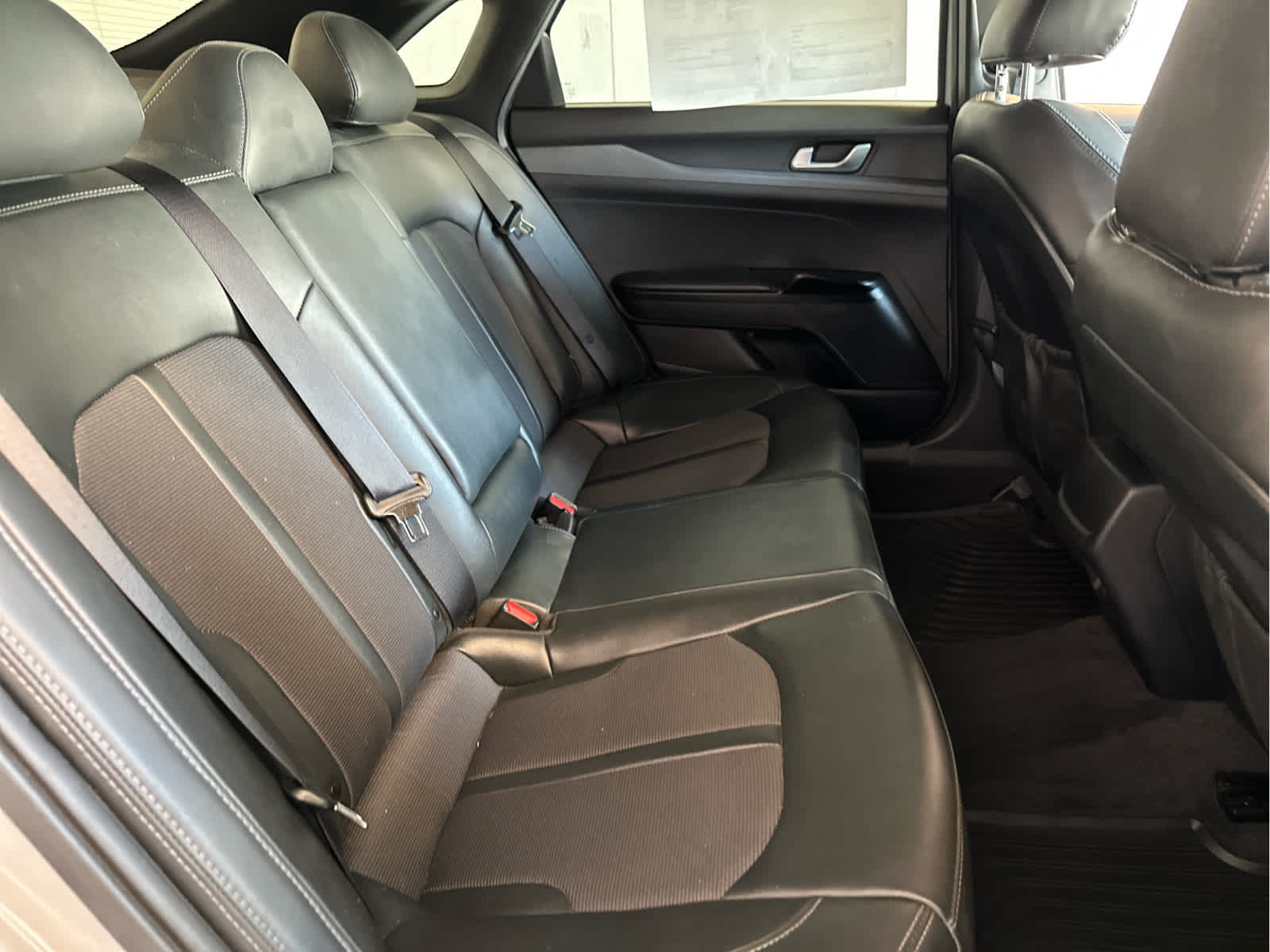 Vehicle image 29 of 56