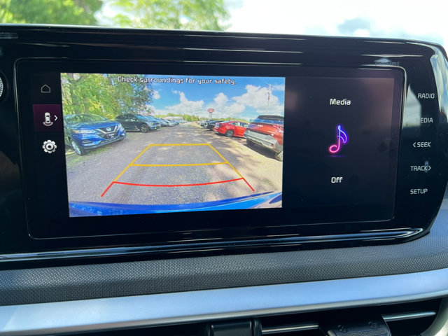 Vehicle image 26 of 34