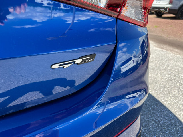 Vehicle image 9 of 34