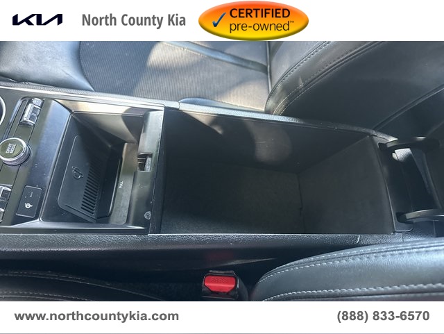 Vehicle image 31 of 41