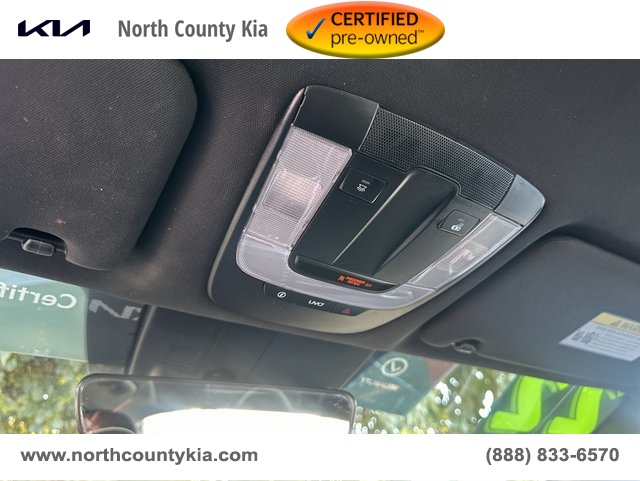 Vehicle image 22 of 41