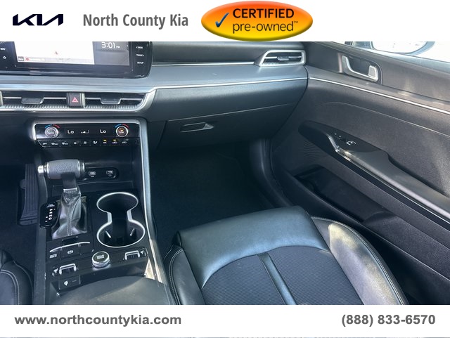 Vehicle image 14 of 41