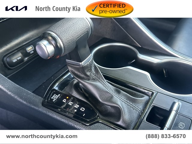 Vehicle image 28 of 41
