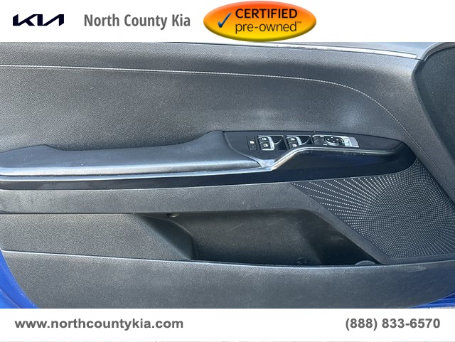Vehicle image 34 of 41