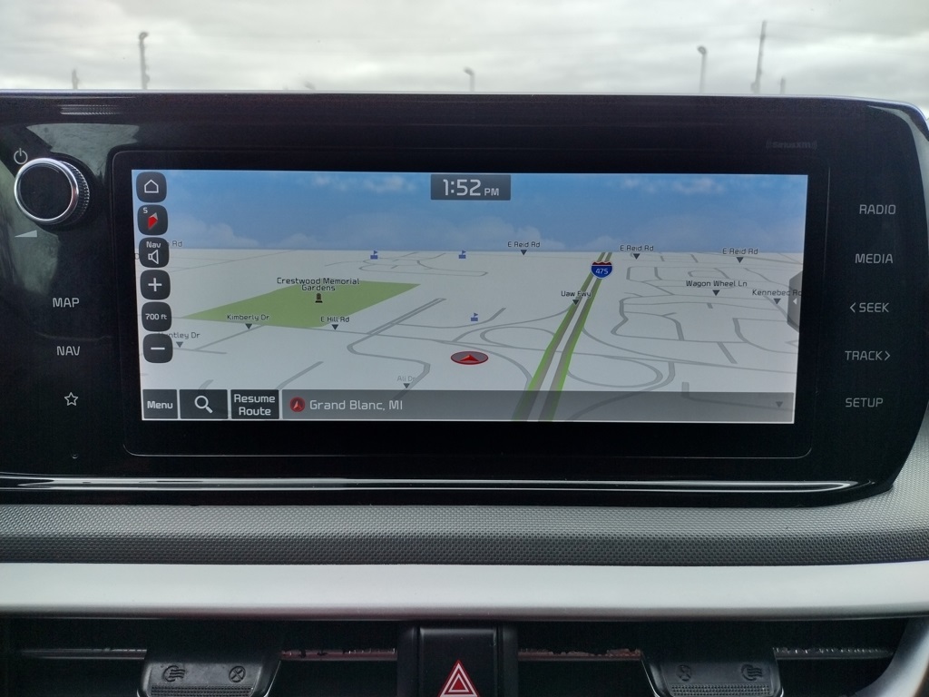 Vehicle image 10 of 29