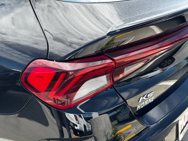 2022 Kia K5 GT-Line Image 11 of 13