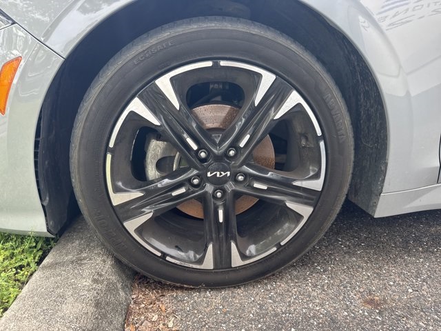 Vehicle image 11 of 11