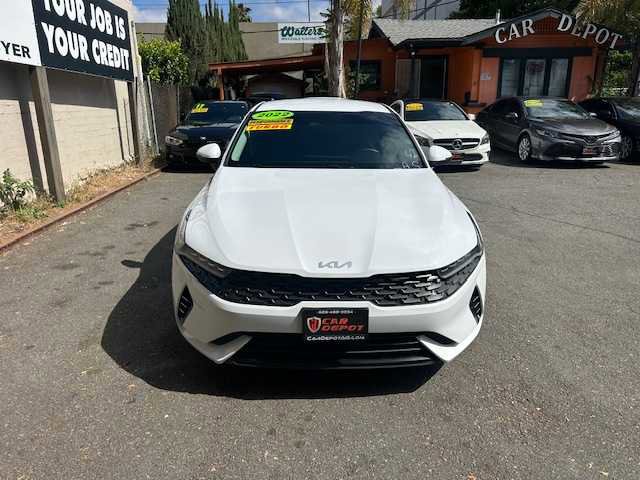 2022 Kia K5 LX Image 3 of 50