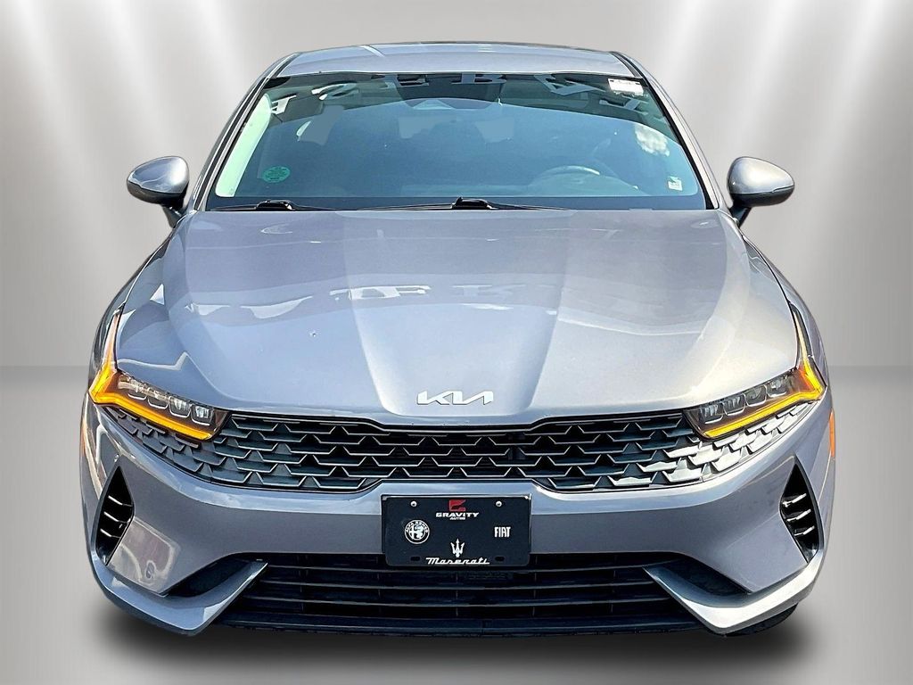 2022 Kia K5 LXS Image 2 of 35