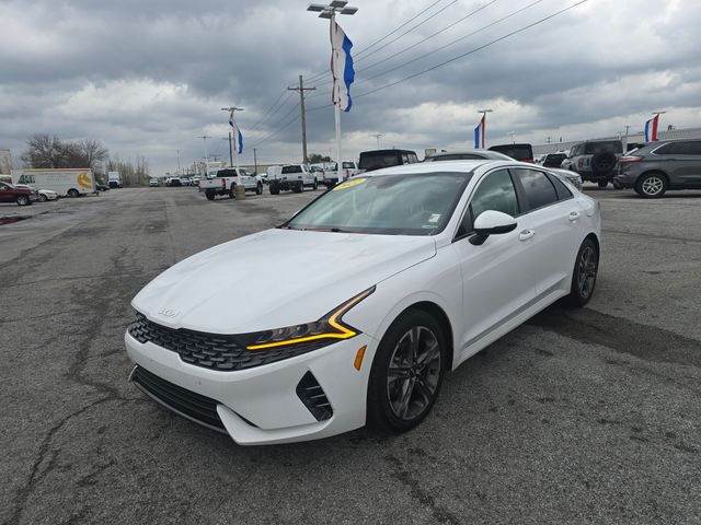 2022 Kia K5 LXS Image 1 of 18