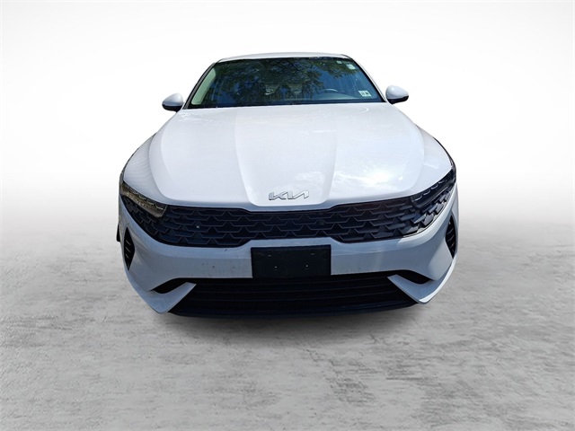 Vehicle image 2 of 5