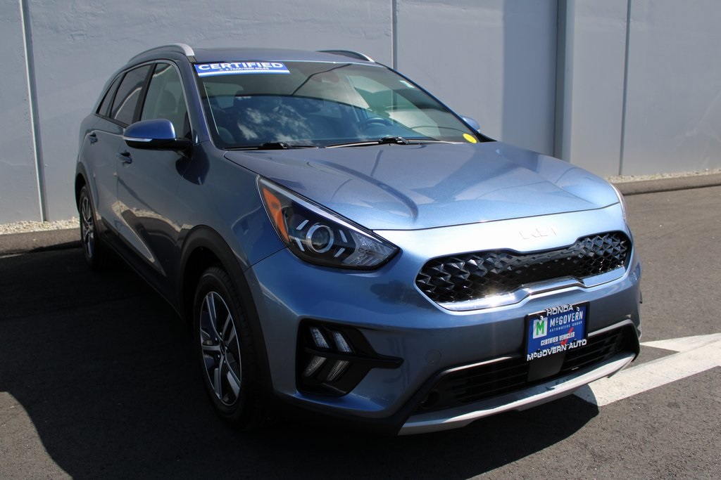 Vehicle image 3 of 44
