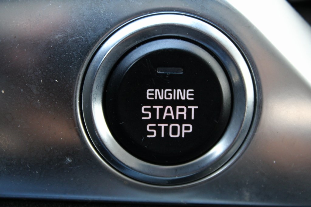 Vehicle image 41 of 44