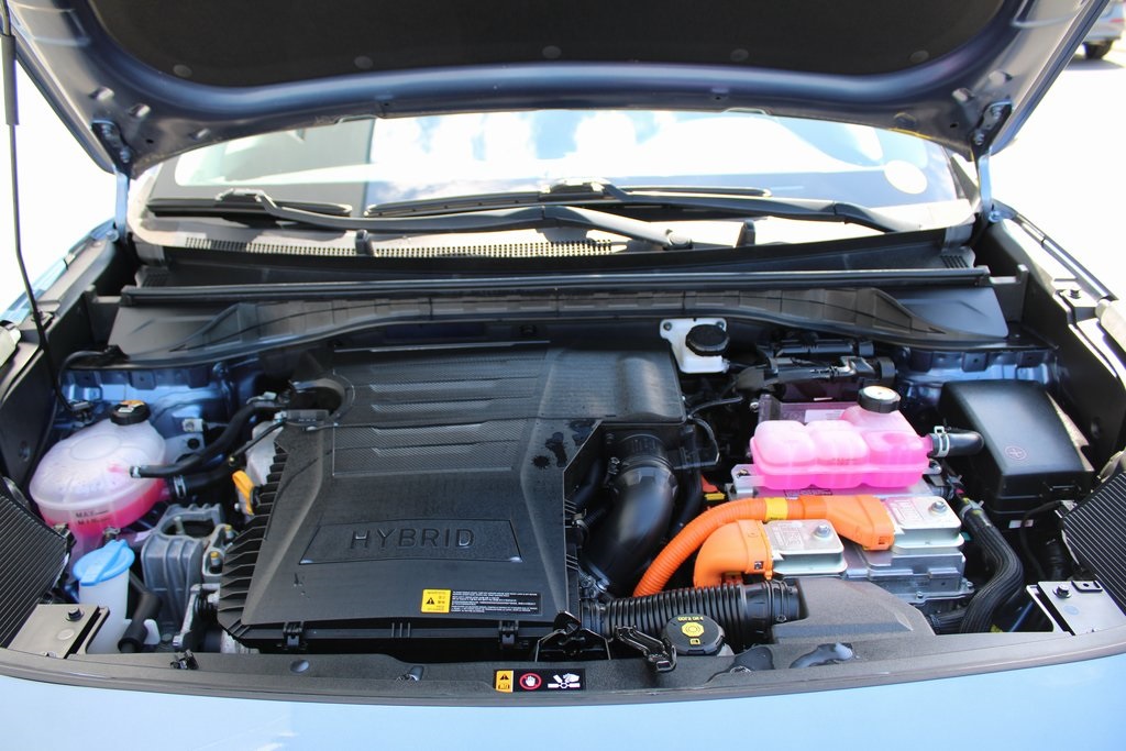 Vehicle image 8 of 44