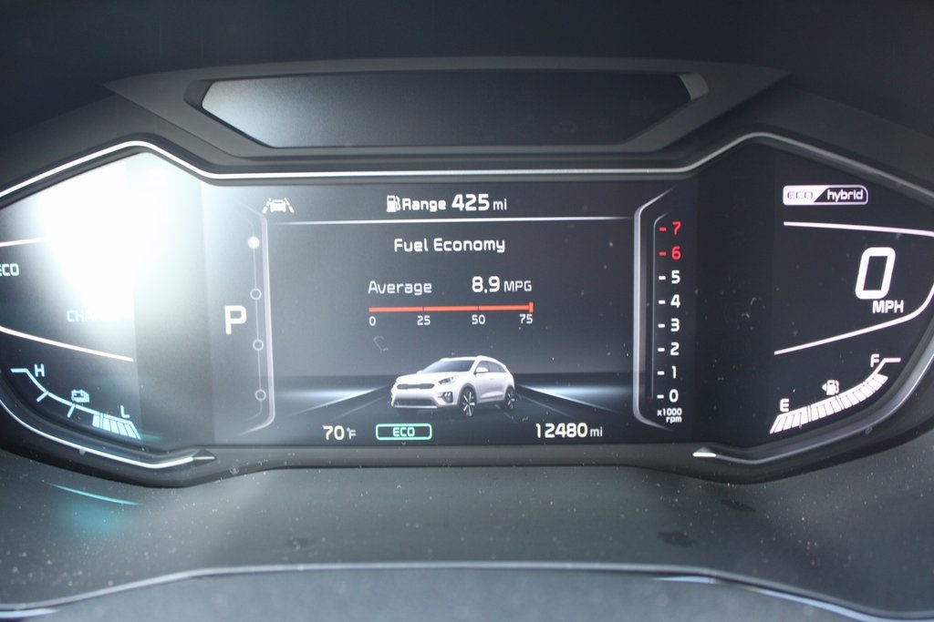 Vehicle image 21 of 44