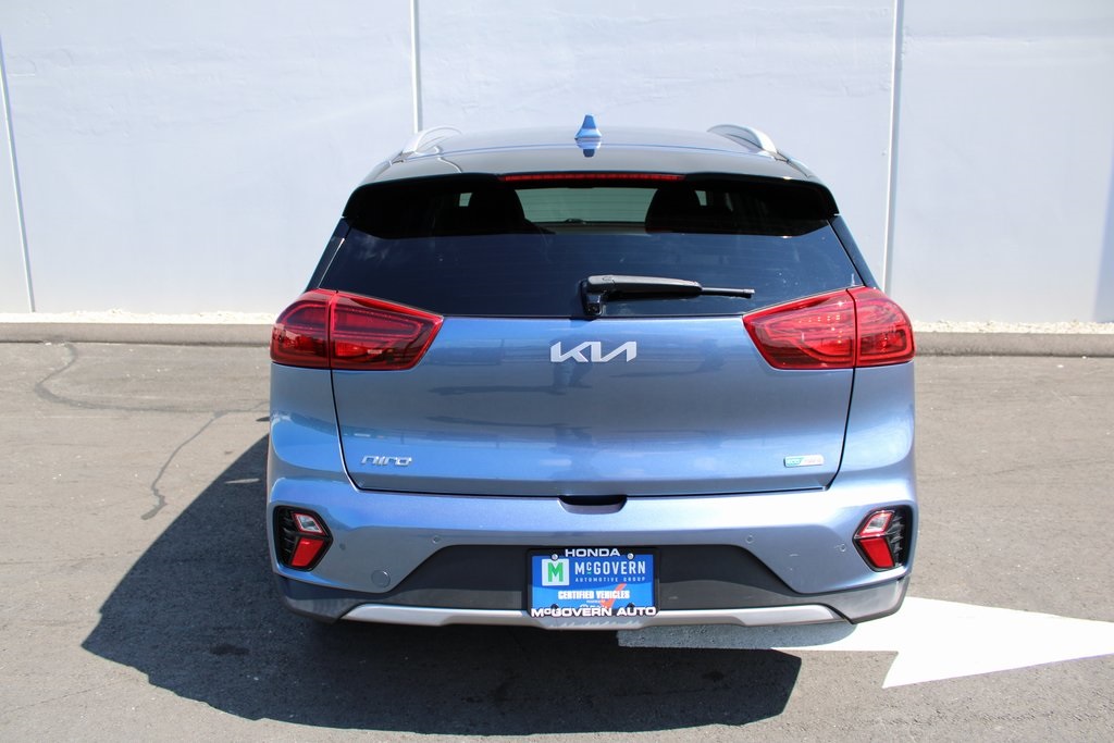 Vehicle image 5 of 44