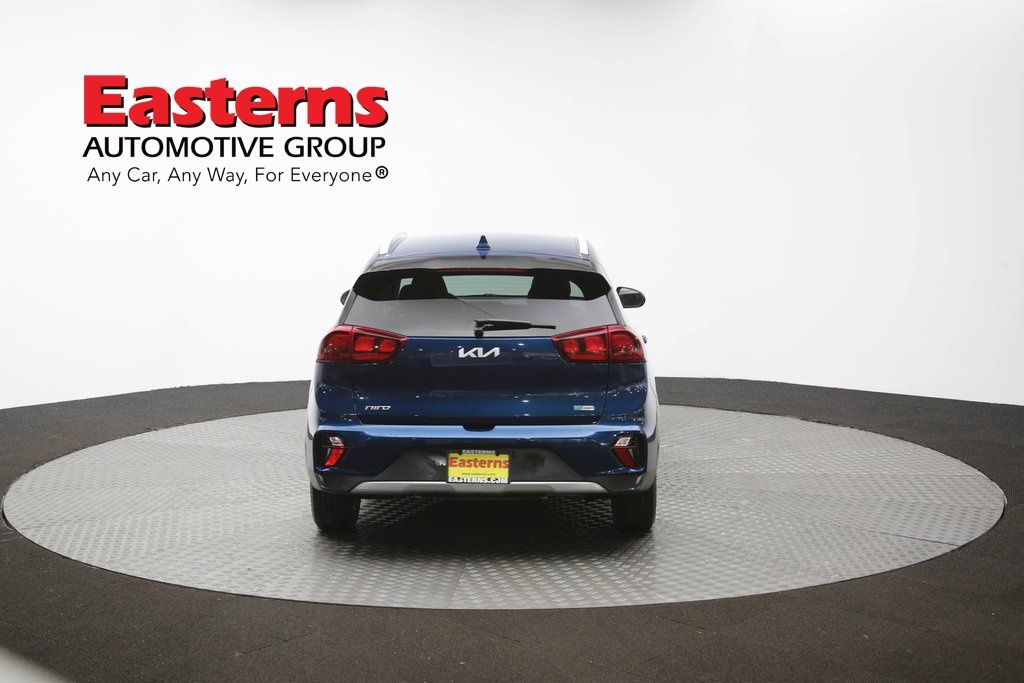 Vehicle image 27 of 61
